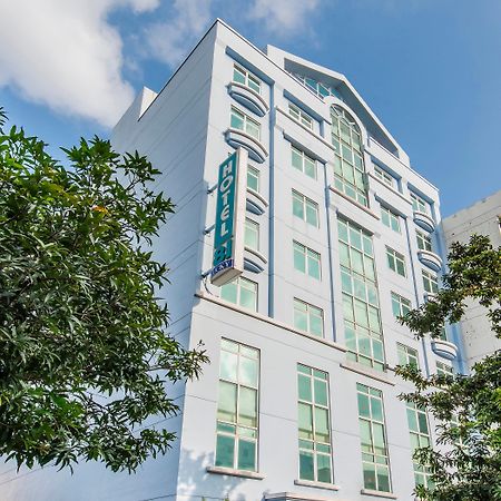 Hotel 81 Lucky Singapore Exterior photo